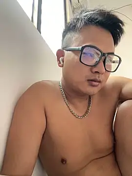 Snapshot of lixiaoshuai8 chatting on 15, 10, 2025 lixiaoshuai8 online show from 15, 10, 2025