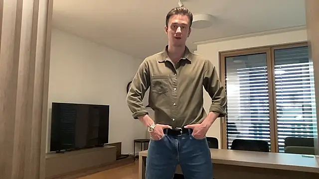 cute mark online show from 8, 7, 2026