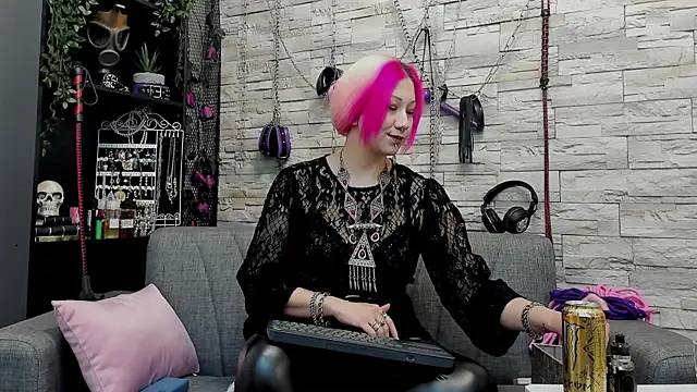 CruelMistress online show from 13, 12, 2024