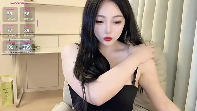 Snapshot of Kulomiyee_koi chatting on 18, 2, 2025 Kulomiyee koi online show from 18, 2, 2025