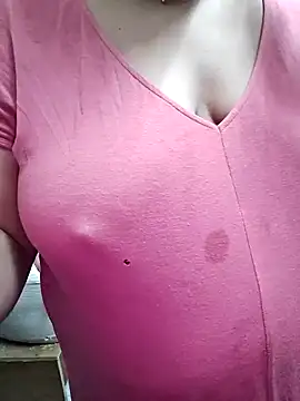 milf-kaira online show from 10, 12, 2024