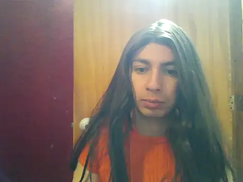 Snapshot of Yasmin_Paez99 chatting on 11, 11, 2025 Yasmin Paez99 online show from 11, 11, 2025