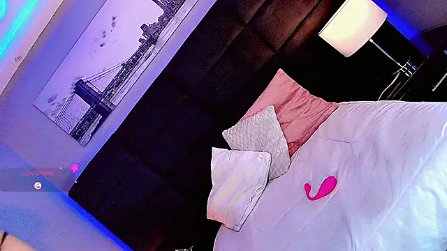 Snapshot of Shanelengel chatting on 18, 3, 2025 Shanelengel online show from 18, 3, 2025