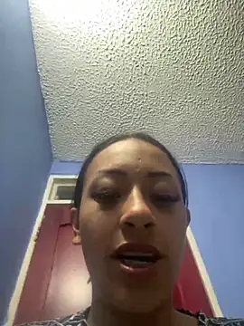 Snapshot of Little_aphrodite chatting on 5, 12, 2024 Little aphrodite online show from 5, 12, 2024