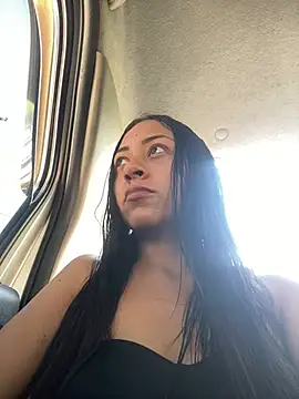 Snapshot of Little_aphrodite chatting on 1, 2, 2025 Little aphrodite online show from 1, 2, 2025