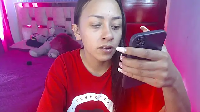 Snapshot of Little_aphrodite chatting on 18, 2, 2025 Little aphrodite online show from 18, 2, 2025