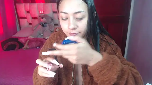 Snapshot of Little_aphrodite chatting on 20, 2, 2025 Little aphrodite online show from 20, 2, 2025