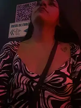 Snapshot of Little_aphrodite chatting on 23, 2, 2025 Little aphrodite online show from 23, 2, 2025