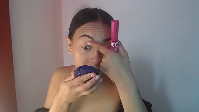 Snapshot of Little_aphrodite chatting on 12, 9, 2025 Little aphrodite online show from 12, 9, 2025