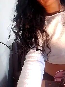 chloewildd  online show from 3, 1, 2025