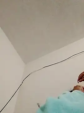 chloewildd  online show from 4, 1, 2025