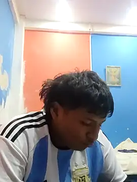 Tu papi 69  online show from 25, 6, 2026