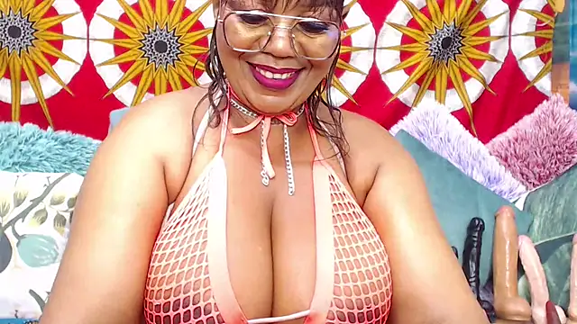 MATURExxxASS online show from 25, 7, 2026
