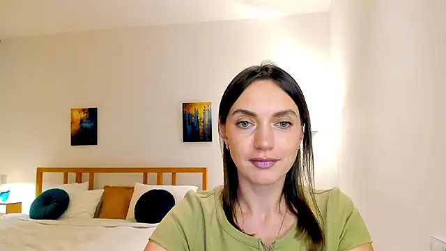 LovelyeeMia online show from 7, 12, 2024