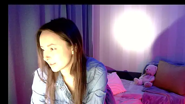 LilyXSky online show from 10, 12, 2024