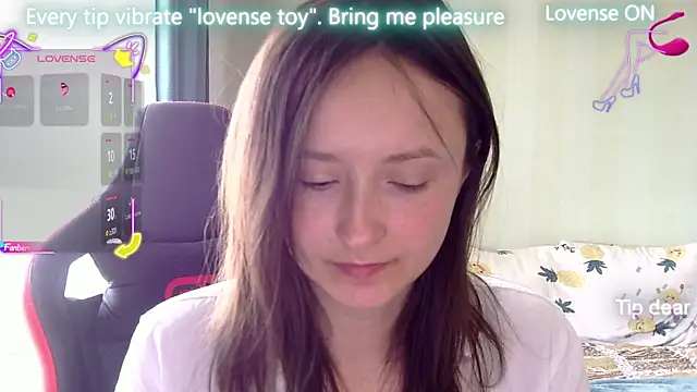 Snapshot of LilyXSky chatting on 16, 6, 2026 LilyXSky online show from 16, 6, 2026