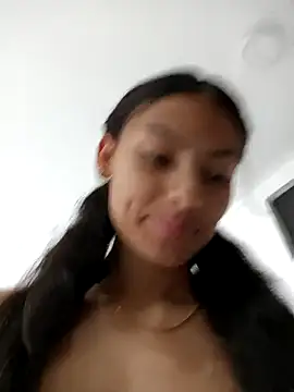 Snapshot of vanyacam_ chatting on 10, 2, 2025 vanyacam  online show from 10, 2, 2025