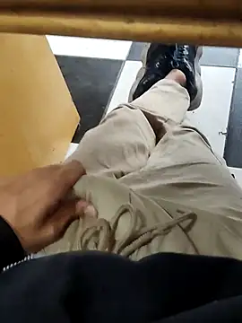 Juliano69xv online show from 11, 2, 2026