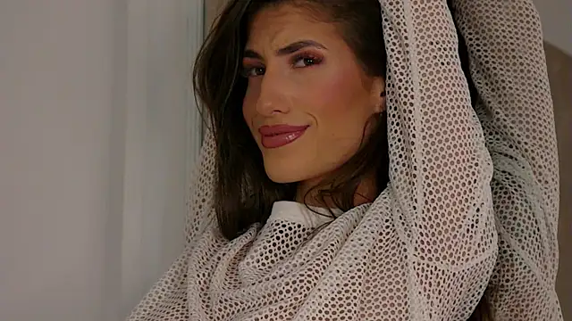 OhhAisha online show from 17, 2, 2025