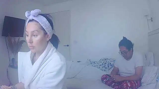 vanilla chocolate23 online show from 29, 4, 2026