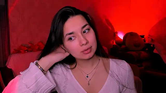 Swee Alicee online show from 11, 11, 2025