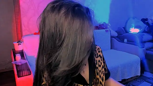 Swee Alicee online show from 11, 2, 2026