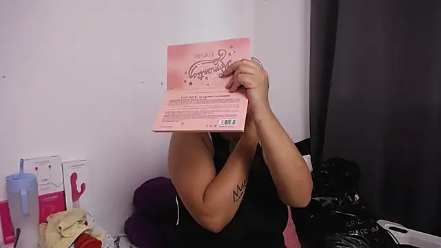 Snapshot of Nicol_Love0 chatting on 16, 2, 2026 Nicol Love0 online show from 16, 2, 2026