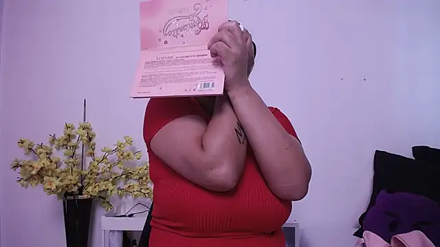 Snapshot of Nicol_Love0 chatting on 18, 2, 2026 Nicol Love0 online show from 18, 2, 2026