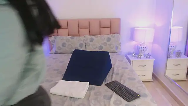 Zoe Vixen online show from 4, 1, 2025