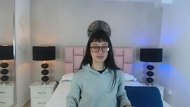 Zoe Vixen online show from 26, 2, 2025