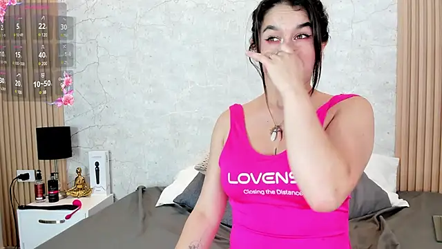 mayragonzpe   online show from 1, 2, 2025