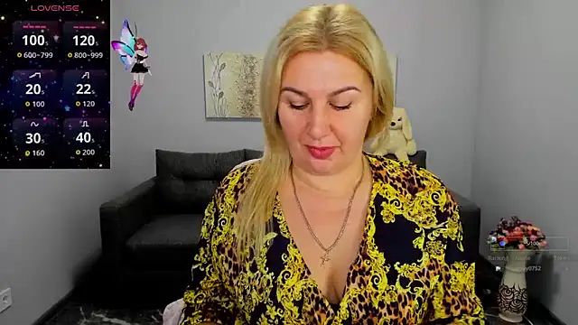 Lili Crossi online show from 30, 9, 2025