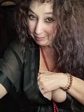 GypsyEsmeralda online show from 20, 12, 2025