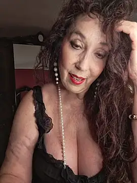 GypsyEsmeralda online show from 7, 7, 2026