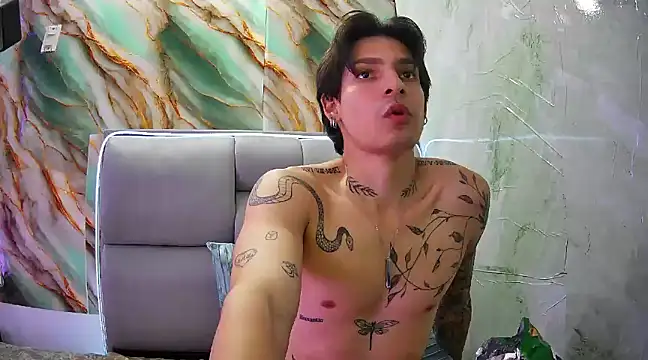 Snapshot of Apolo_Hidalgo01 chatting on 5, 2, 2025 Apolo Hidalgo01 online show from 5, 2, 2025