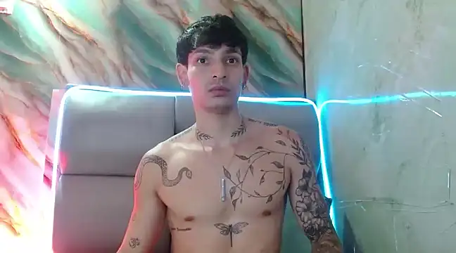 Snapshot of Apolo_Hidalgo01 chatting on 13, 3, 2025 Apolo Hidalgo01 online show from 13, 3, 2025