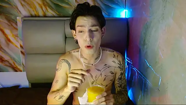 Snapshot of Apolo_Hidalgo01 chatting on 14, 9, 2025 Apolo Hidalgo01 online show from 14, 9, 2025