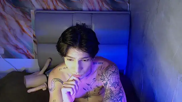 Snapshot of Apolo_Hidalgo01 chatting on 1, 10, 2025 Apolo Hidalgo01 online show from 1, 10, 2025