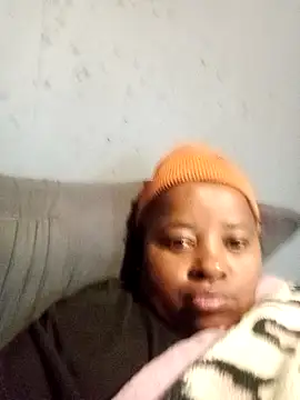 HotBootyBabe90 online show from 6, 5, 2026