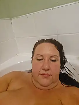 Bekahblows online show from 10, 2, 2025