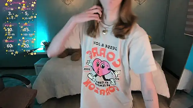 Nora Vennucci online show from 11, 10, 2025