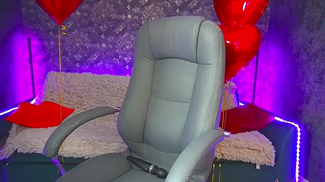 LanaRhoades s online show from 16, 2, 2025