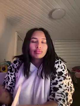 Anily Lovely online show from 9, 7, 2026