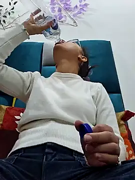 Aleena Rai online show from 7, 12, 2024