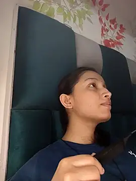 Aleena Rai online show from 11, 9, 2025