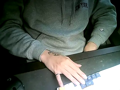 Ryan67533 online show from 15, 12, 2024