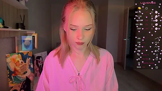 Snapshot of lisa_barbie chatting on 16, 11, 2025 lisa barbie online show from 16, 11, 2025