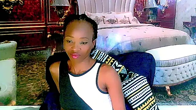 EbonyCreamy69 online show from 17, 12, 2024