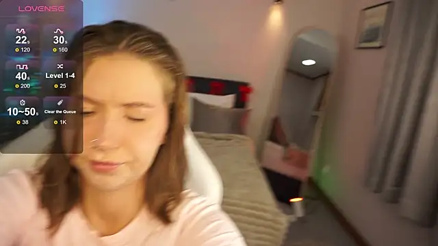 LinaSiren online show from 23, 12, 2024