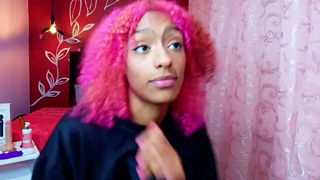 Zia Green online show from 20, 3, 2025